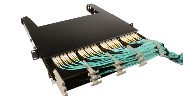 Siemon stellt Lightstack-Glasfasergehäuse mit hoher Packungsdichte vor ...